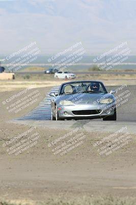 media/Sep-15-2024-Speed Ventures (Sun) [[7a54f7ed2f]]/Purple Group/Session 1 (Outside Grapevine)/